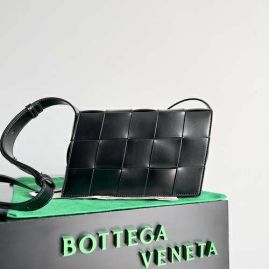 Picture of Bottega Veneta Lady Handbags _SKUfw152374640fw